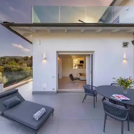 Top Overlooking The Sea - What'app - 0034-604-103-768 - For Reservations!