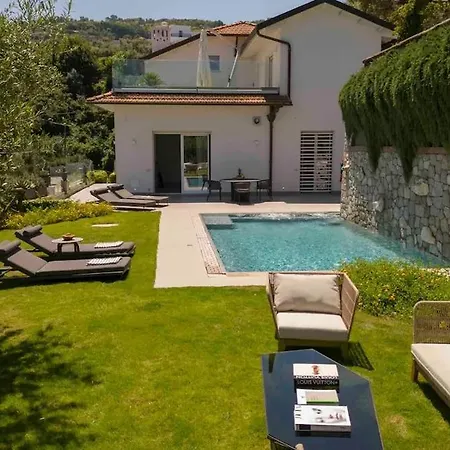 Top Overlooking The Sea - What'app - 0034-604-103-768 - For Reservations! Villa